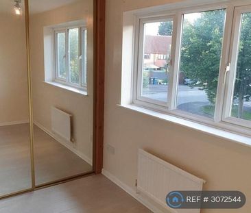 2 bedroom end of terrace house to rent - Photo 1