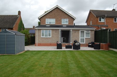 121JA - Professional Co-Living Property 121JA - Room 6 - Photo 5