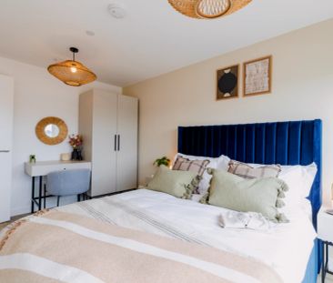 One Bed (Type B) - Photo 2