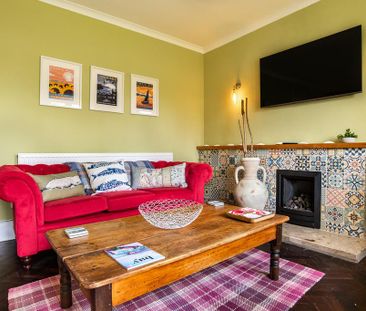 3 bedroom detached house to rent - Photo 2