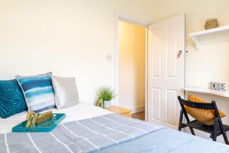 5 bedroom house to rent - Photo 3