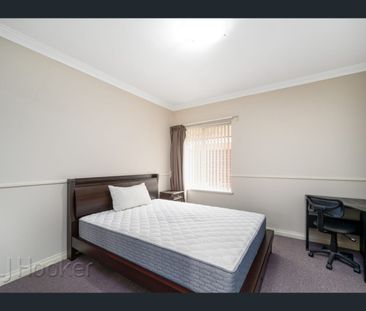 3/62 Bronte Street, East Perth, WA 6004 - Photo 6