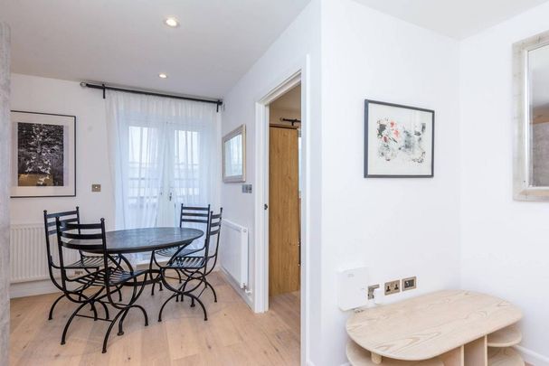 1 bedroom flat to rent - Photo 1
