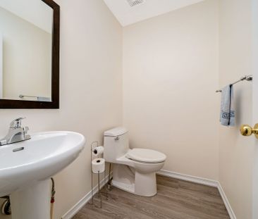 For Lease - 571 Wild Iris Avenue, Waterloo, Ontario - Photo 5