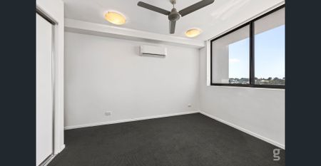 Spacious & Modern 'Foundry' Apartment - Photo 2