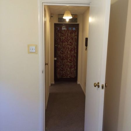 1 Bed Flat, Vicars Bridge Close, HA0 - Photo 5
