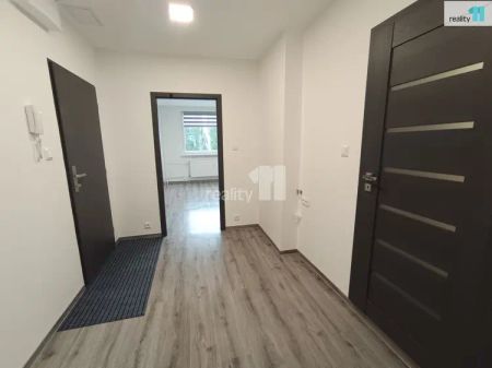 Pronájem bytu po celkové rekonstrukci - Photo 5