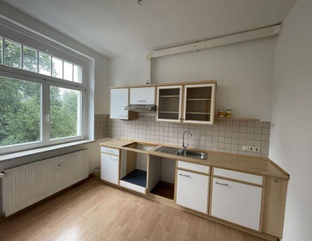 Helle Wohnung im Altbau! - Photo 1
