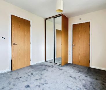 2 bedroom semi-detached house to rent - Photo 6