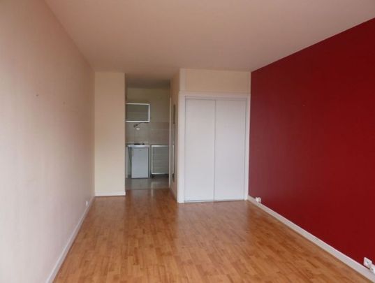 Location Appartement 1 pièce 29m² ANGERS 49100 - Photo 1