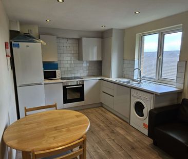 20 Roebuck Road, Crookesmoor, S6 3GP - Photo 2