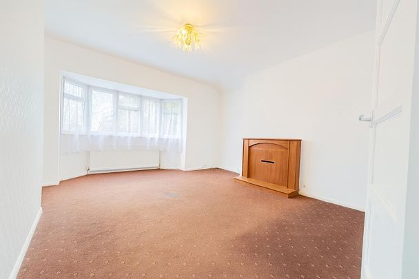 2 Bedroom Flat To Let - HP12 - Photo 1