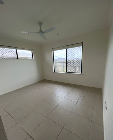 Modern Family Living in Sought-After Mount Low - Photo 4