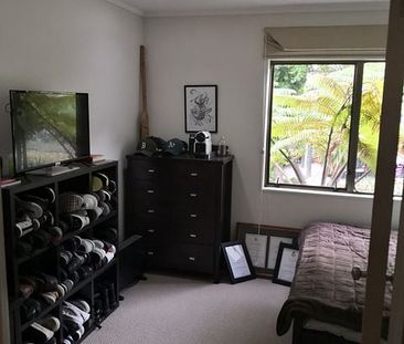 Mairangi Bay 3 bedrooms plus rumpus, 2 bathrooms - Photo 3