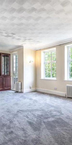 3 bedroom apartment to rent - Photo 1