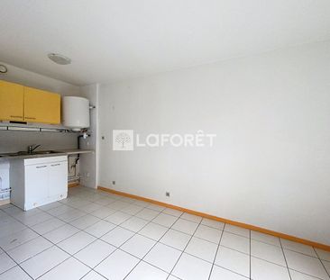 Apartment - Photo 2