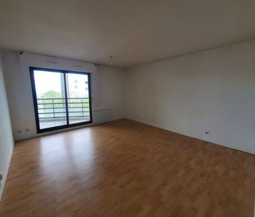 Location Appartement 3 pièces 68m² - Photo 6