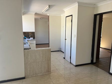146 Westfield Road, Kelmscott WA 6111 - House For Rent | Domain - Photo 3