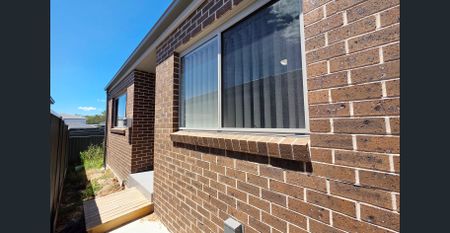 Brand New One Bedroom Granny - Photo 3