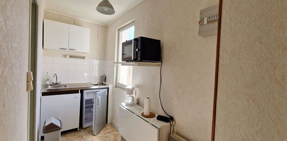 Location Appartement 1 pièce 23m² TOURS 37000 - Photo 2