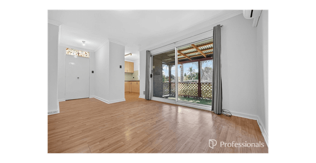 Easy Living in a Convenient Orelia Location - Photo 1