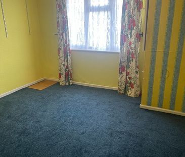 3 Bed Detached House, Lynmouth Drive, LE18 - Photo 6