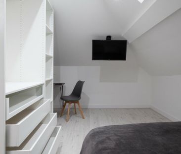 2 bedroom flat to rent - Photo 3