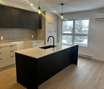 4 1/2 à louer, St-Jean-Sur-Richelieu, construction neuve, borne éle... - Photo 1