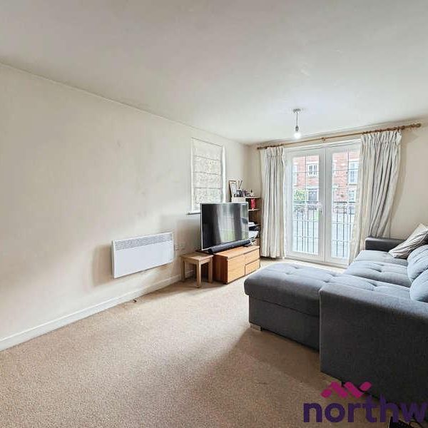 Kings Court, Middlewich, CW10 - Photo 1