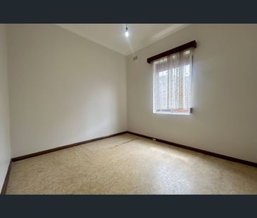 17 Venus Street, Gladesville, NSW 2111 - Photo 3