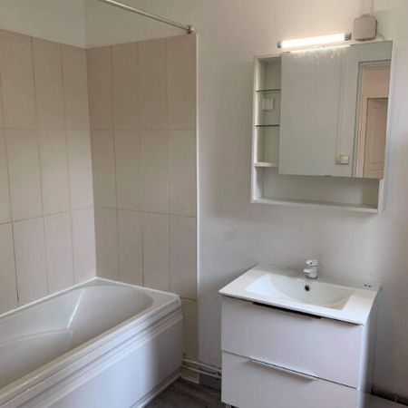 Location Appartement 2 pièces 42m² - Photo 3