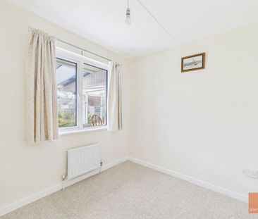 3 bedroom link detached house to rent - Photo 6