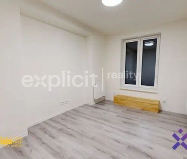 Pronájem bytu 2+kk 33 m - Fotografie 6