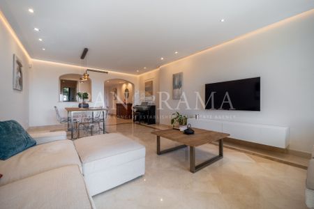 Apartment with private garden in Los Arqueros Golf - Photo 5