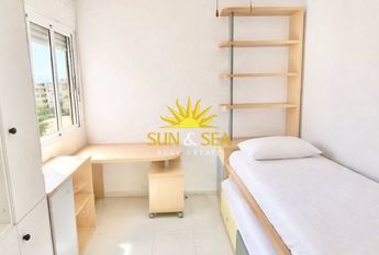 4 BEDROOM APARTMENT - LOS ALCÁZARES