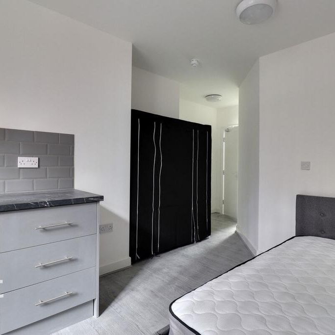 1 bedroom flat to rent - Photo 1