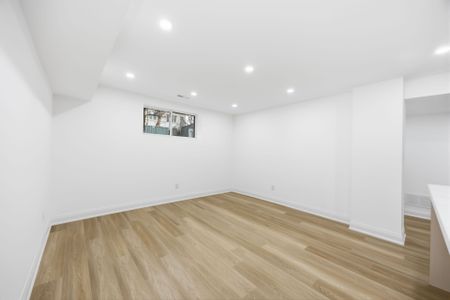 For Lease - 55 Cocksfield Avenue Unit# Lower, Toronto, Ontario - Photo 2