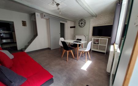 Location Maison 2 pièces 35m² FUMAY 08170 - Photo 2