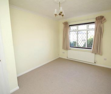 2 bedroom bungalow to rent - Photo 1