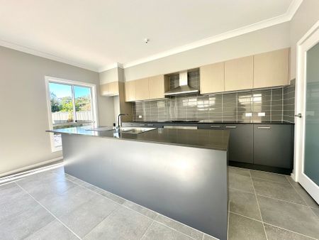 Luxury Coastal Living - Walk to the Beach - Photo 4