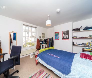 5 bedroom terraced house to rent - Photo 4