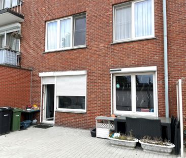 Gelijkvloers appartement met 2 slaapkamers, dubbel terras en garage! - Foto 4