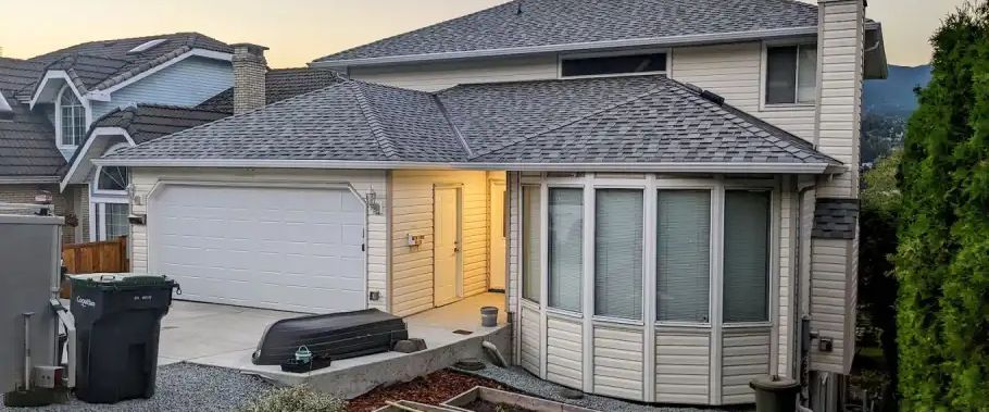 1 Private Furnished Bedroom Top Floor Near Coquitlam Center Mall | Coquitlam - Photo 1