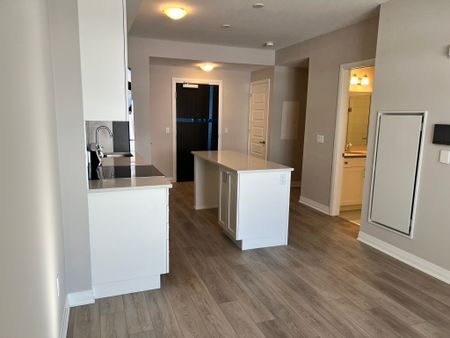 For Lease - 490 Gordon Krantz Avenue Unit# 419, Milton, Ontario - Photo 3