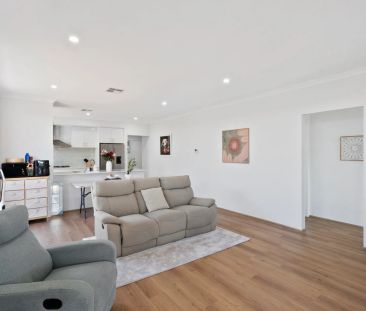 GREAT SIZED HOME.. TOP LOCATION!!!! - Photo 2