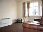 Single Bedroom Flat*Paget Road*£325pcm - Photo 2