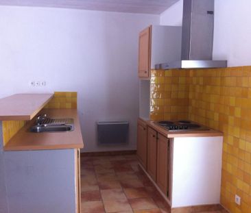 maisonnette T2 meublée sans jardin mais cour intérieure et parking ... - Photo 3