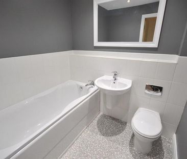 2 Bedroom Apartment To Let - Photo 6