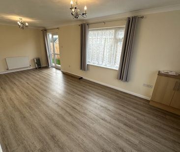 North Road - Photo 1