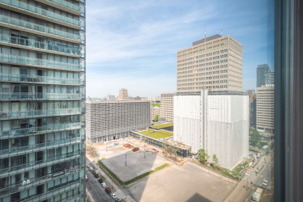 For Lease - 37 Grosvenor Street Unit# 1902, Toronto, Ontario - Photo 1